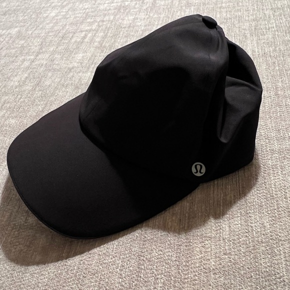 Lululemon Fast and Free Running Cap - Black - Picture 4 of 7